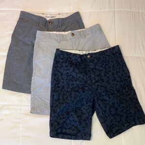 Old Navy Flat Front Shorts Bundle, 30” (Men’s)